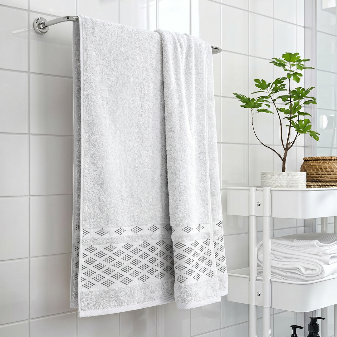 Berlin 1 ( Half bath towel )