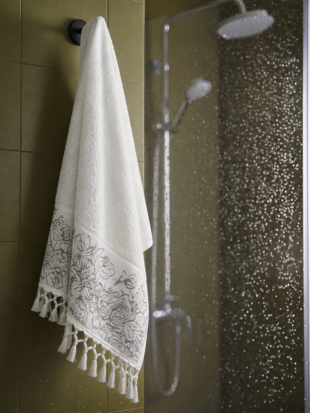 Rania 3 100% cotton large face towel — off white — 60×120 cm — product image 2
