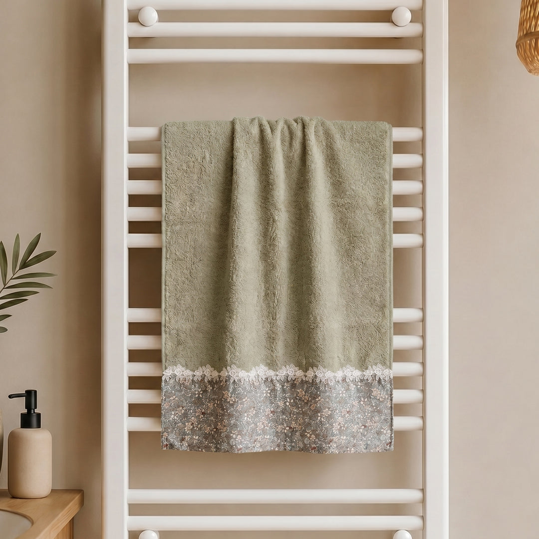 Gameela half bath towel