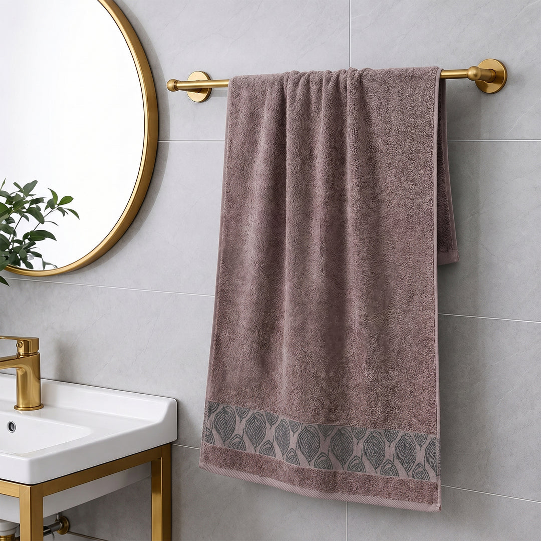 Berlin 2 Half bath towel