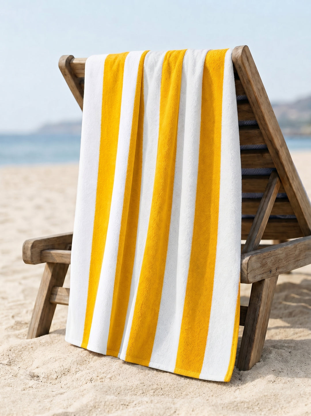 Striped beach towel ( Yellow )
