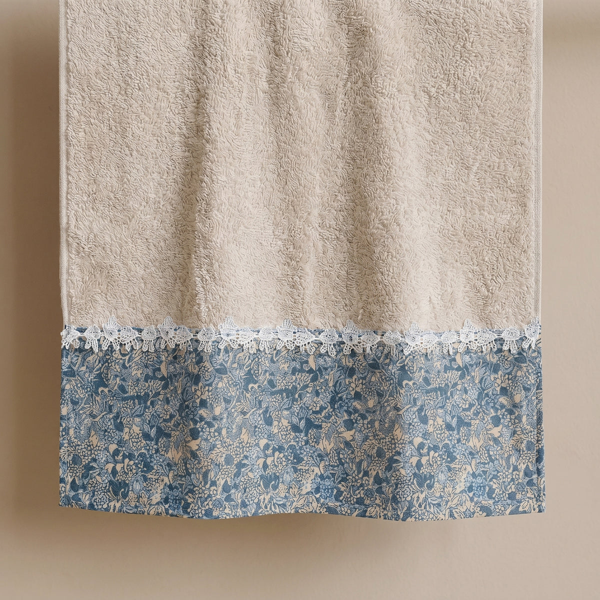 Gameela regular face towel