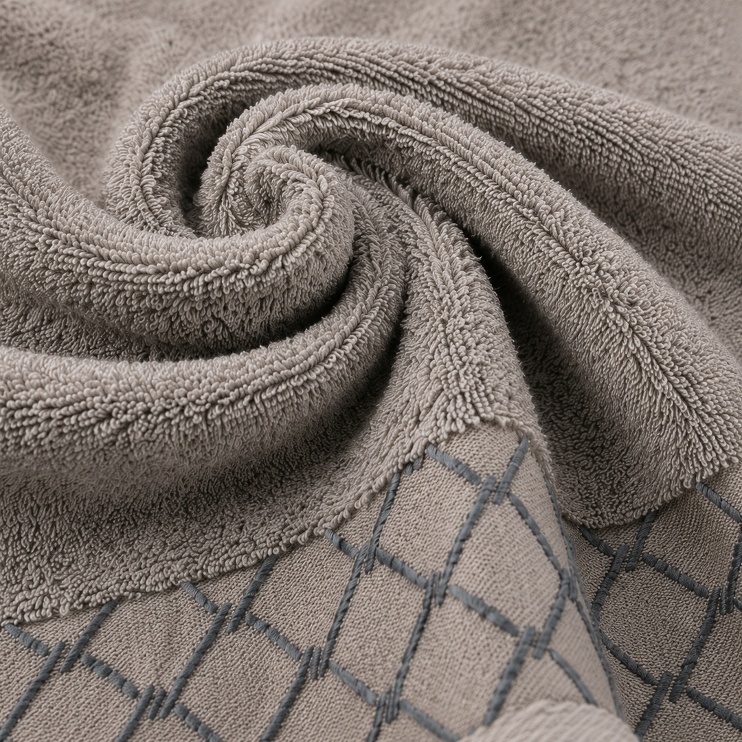 Puppila 1 Half bath towel