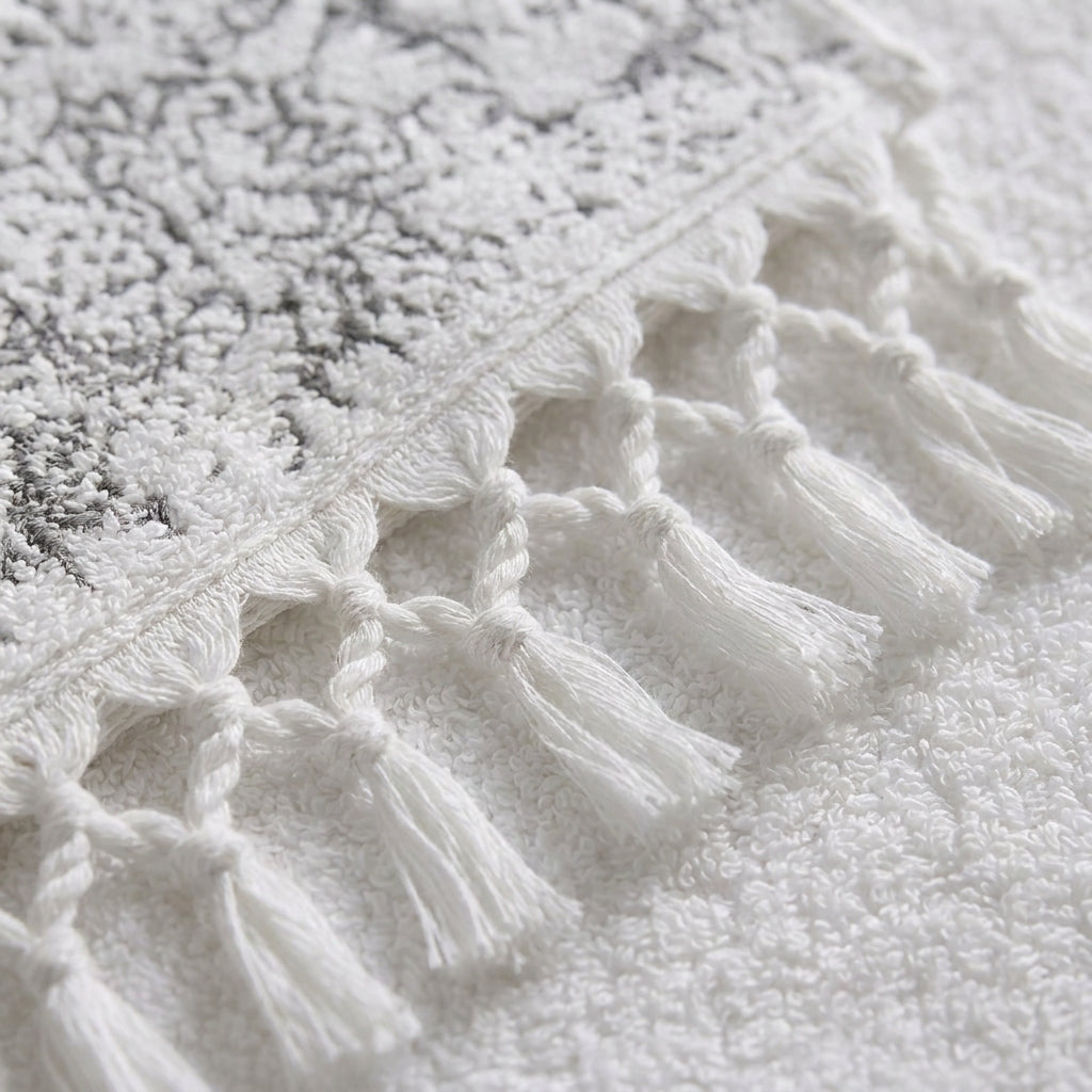 Rania 3 100% Cotton Large Face Towel — White — 60×120 cm — product image 3