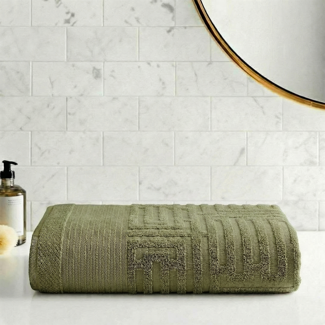 Maze Olive regular face towel