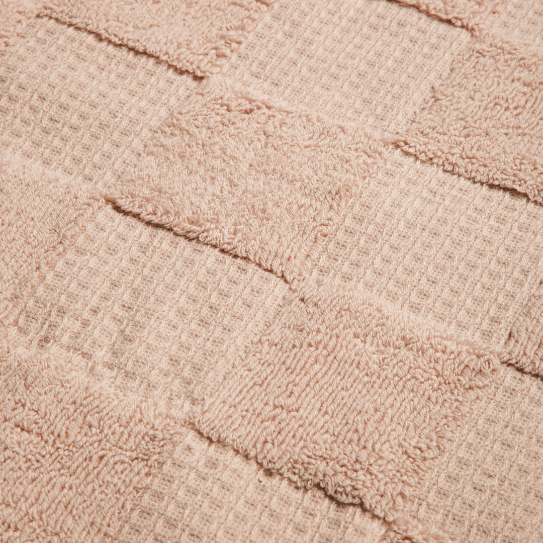 V 011 – Half Bath Towel