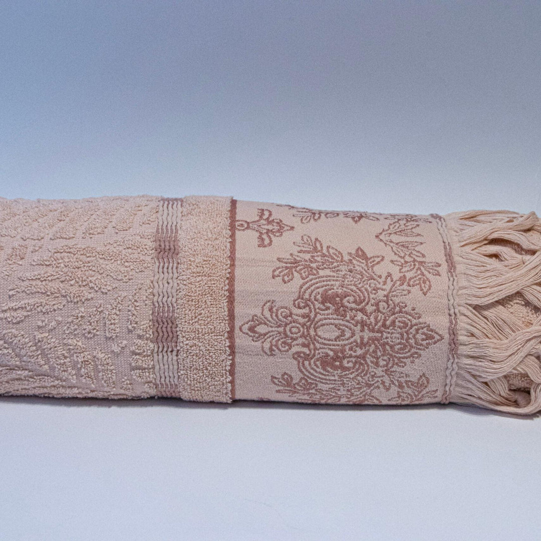 70 cm Saray Towel (11) with Border