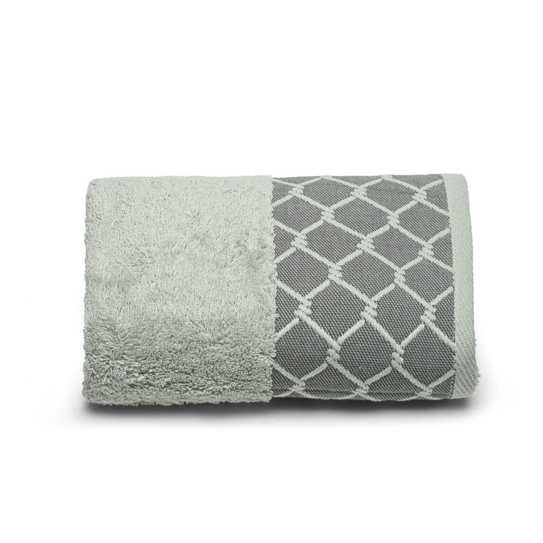 Pubila 1 – Full Bath Towel