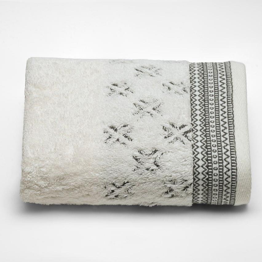 Pubila 3 – Full Bath Towel