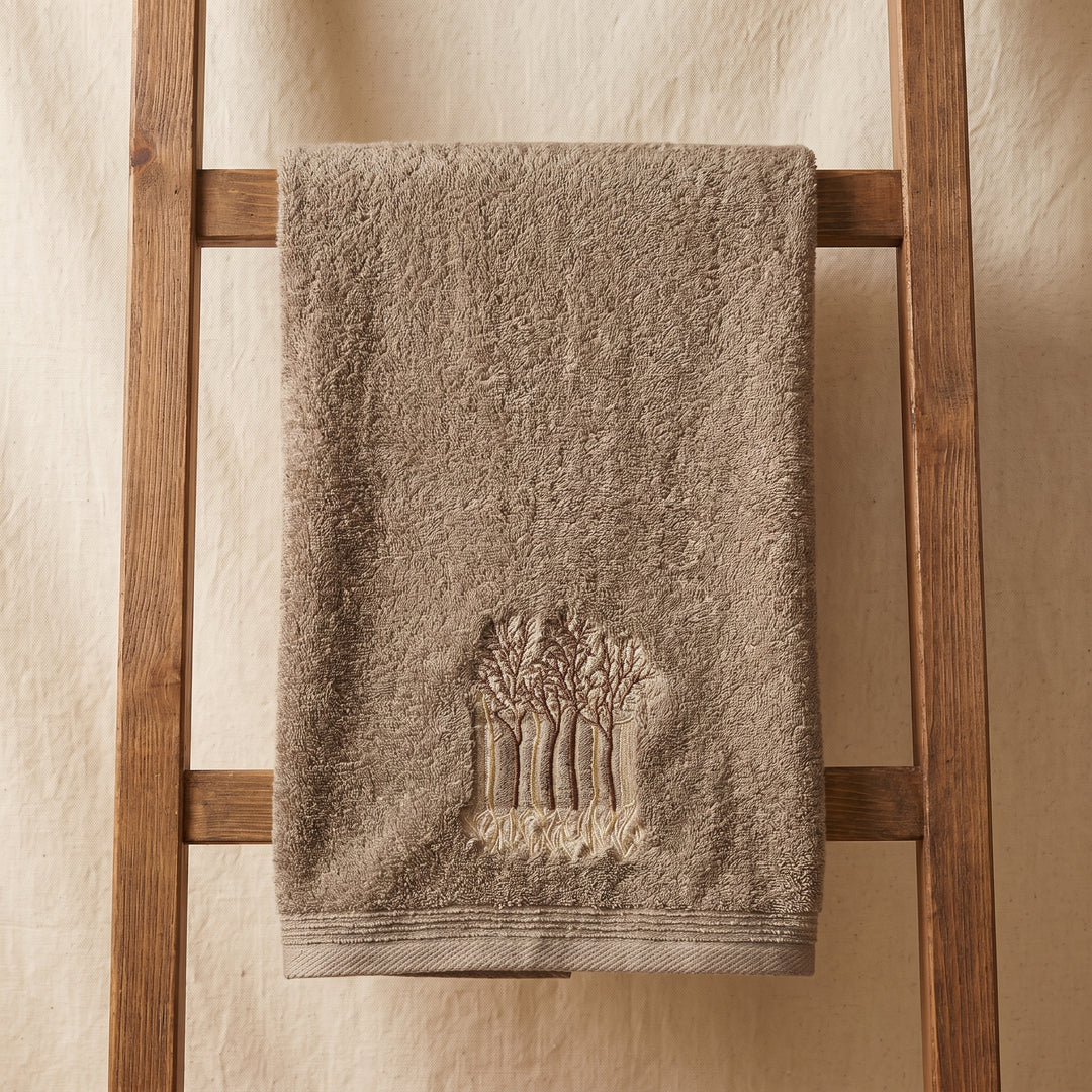 Sofia Towel — 60×120 cm — Olive