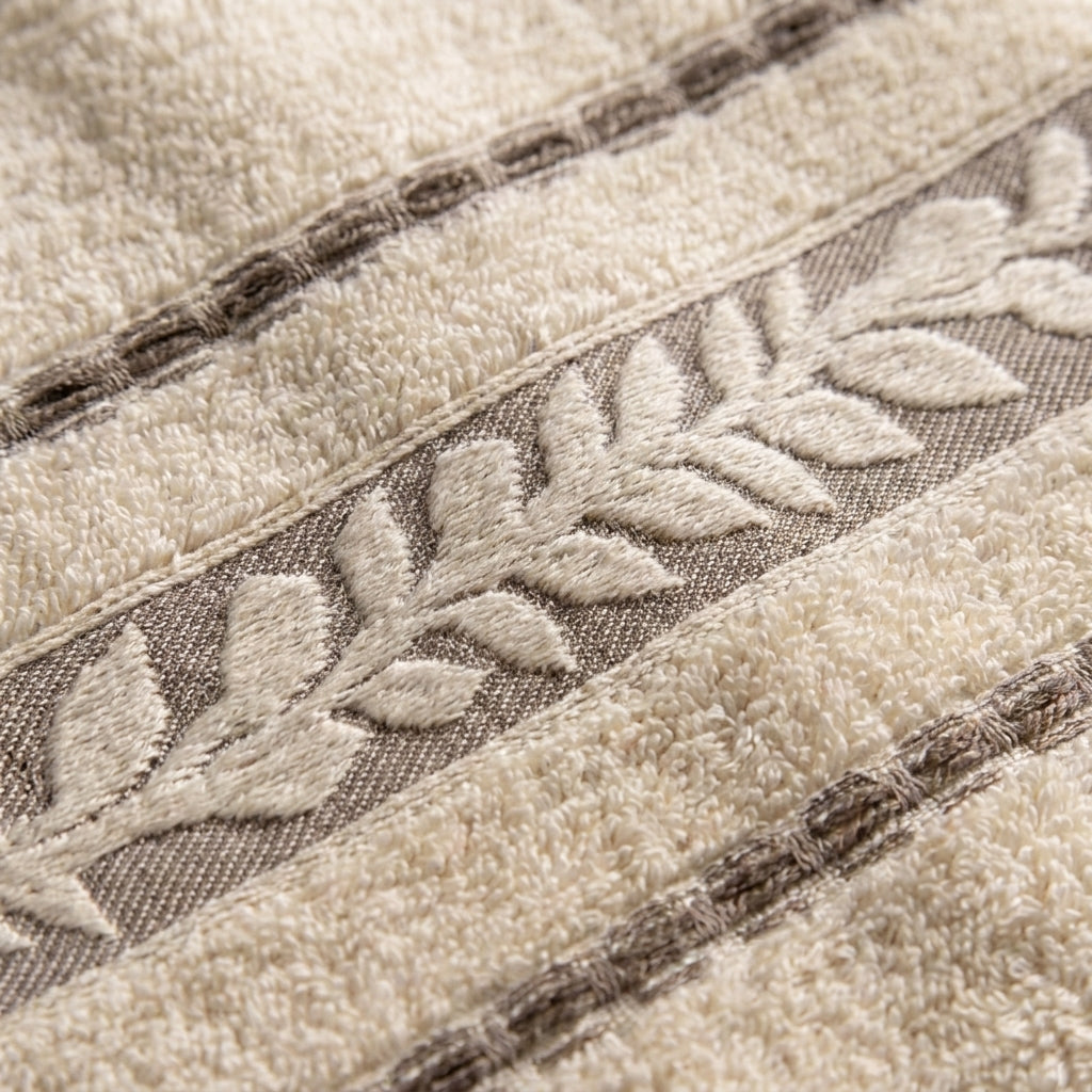 Saray 7 Beige towel border detail