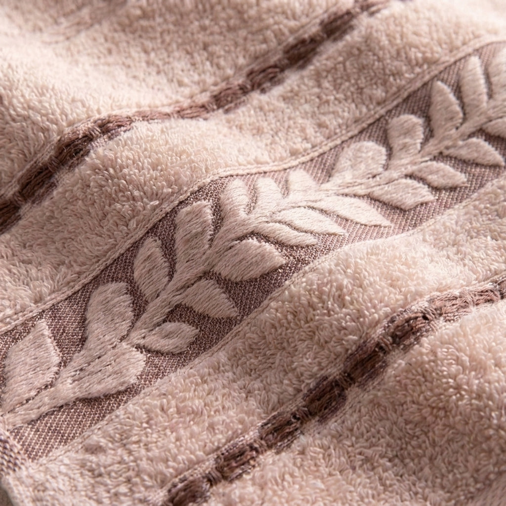 Saray 7 Light Cashmere towel detail