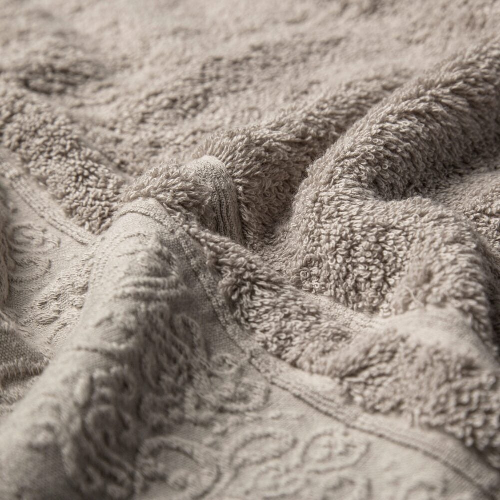 ⁦Rosali 1 – Regular Face Towel⁩ - الصورة ⁦18⁩