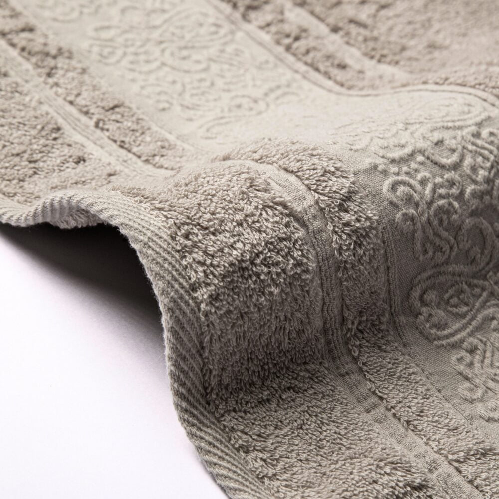 ⁦Rosali 1 – Regular Face Towel⁩ - الصورة ⁦20⁩