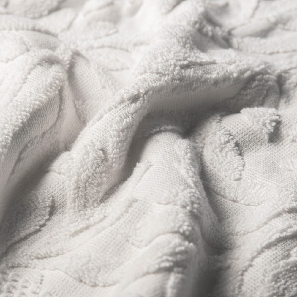 ⁦Rania 1 – Large Face Towel⁩ - الصورة ⁦7⁩