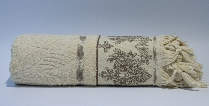 70 cm Saray Towel (11) with Border
