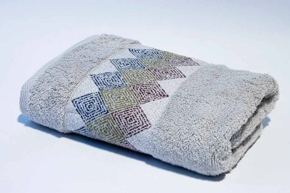 70 cm Donia Towel M (3) Border - Image 6
