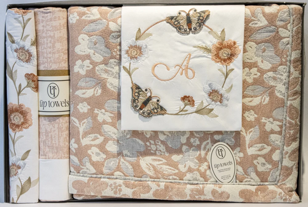Light Large 5-Piece Coverlet Set - Image 2