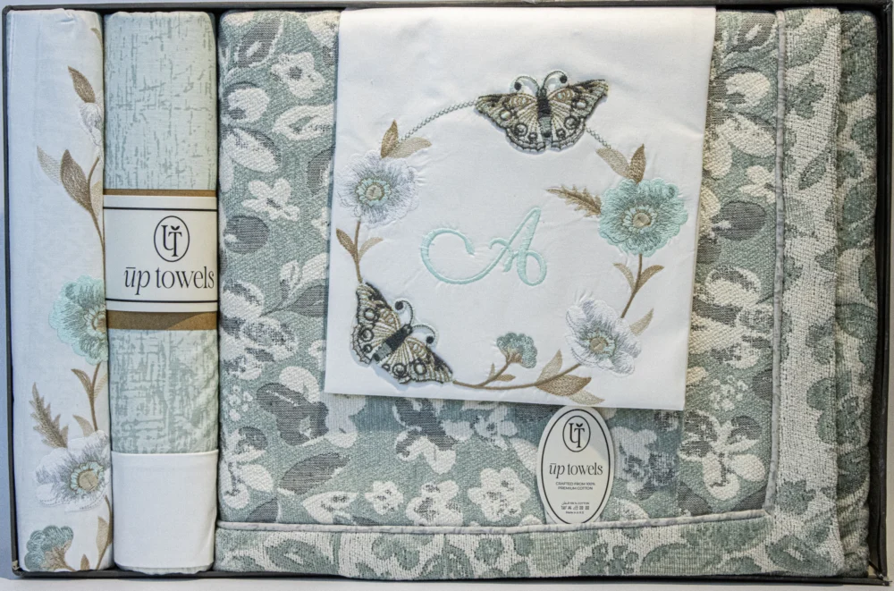 Light Large 5-Piece Coverlet Set - Image 3